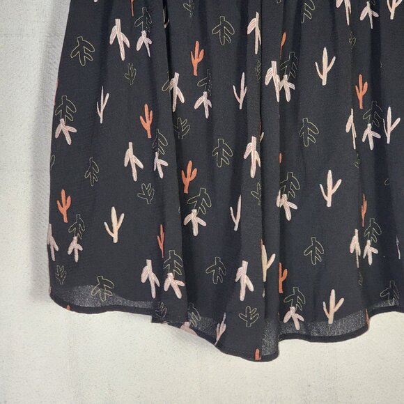 Le Lis Black with Tonal Brown Cactus Fully Lined Poly Span Shorts Macy's Size L - Picture 11 of 16